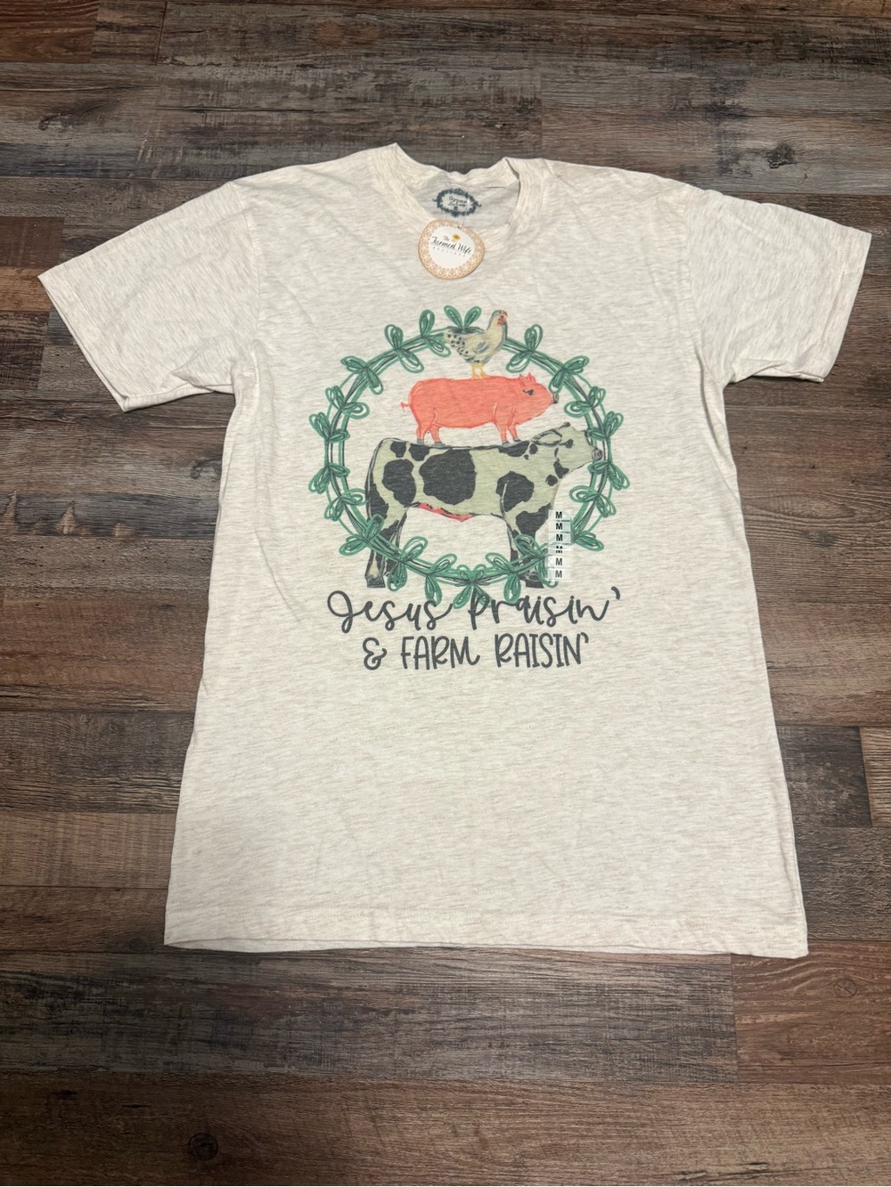 Women's Cream Short-Sleeve Graphic Tee - 'Jesus Praisin' & Farm Raisin NWOT